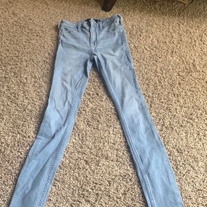 Skinny jeans